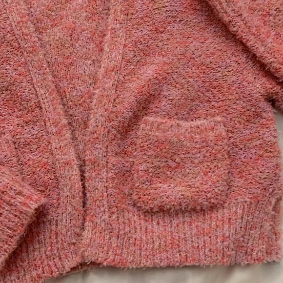 Pink fluffy cardigan with pockets - Picture 2 of 5